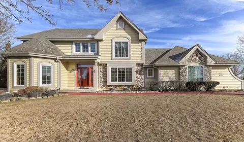 w225n3500 Wethersfield, Pewaukee, WI 53072