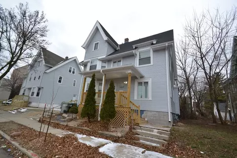1011 N 21st, Milwaukee, WI 53233