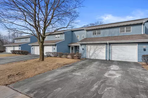 n163w19348 Cedar Run, Jackson, WI 53037