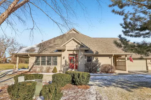 508 Sutherland, Oconomowoc, WI 53066
