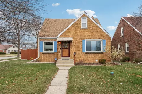 3920 N 88th, Milwaukee, WI 53222
