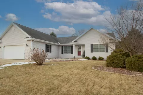 804 Jamesway, Watertown, WI 53098