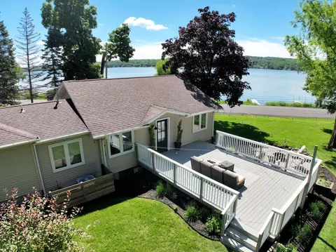 w4140 Lakeshore Drive, Geneva, WI 53147