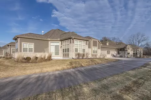 4352 Nighthawk, Brookfield, WI 53005