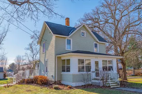 276 Milwaukee, Waterloo, WI 53594