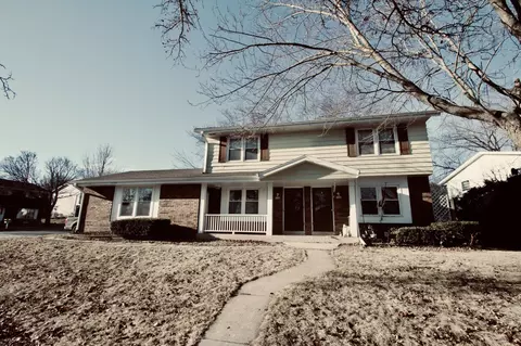122 Kilps #124, Waukesha, WI 53188