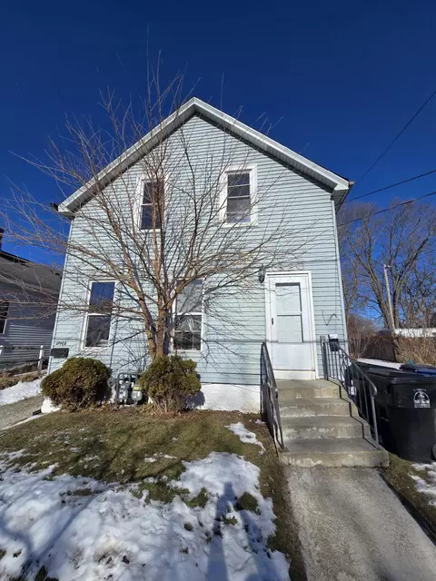 1320 Kewaunee, Racine, WI 53404