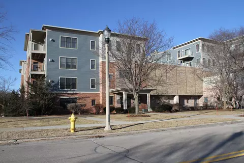 690 Rivershores #302, West Bend, WI 53090