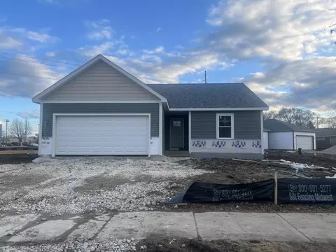 3909 67th, Kenosha, WI 53140