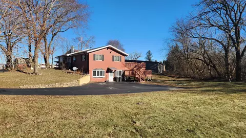W6095 County Road H, La Grange, WI 53190