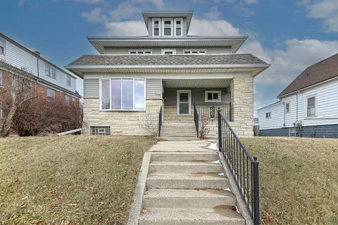 3636 E Layton, Cudahy, WI 53110