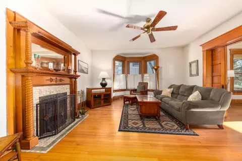 710 Arcadian, Waukesha, WI 53186