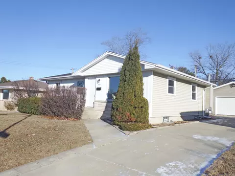 6612 N 81st, Milwaukee, WI 53223
