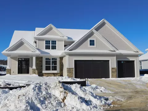 221 Candleberry, Grafton, WI 53024