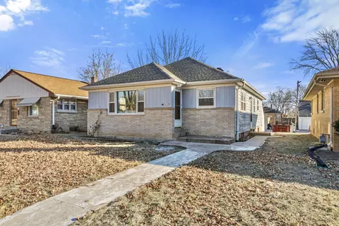 4740 N 71st, Milwaukee, WI 53218