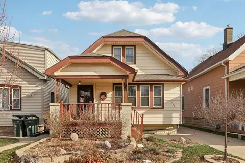 2148 S 85th, West Allis, WI 53227