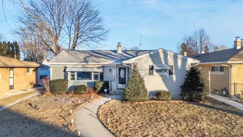 2423 S 15th, Sheboygan, WI 53081