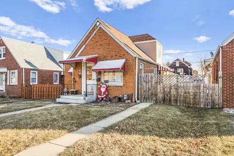 3354 S 13th, Milwaukee, WI 53215
