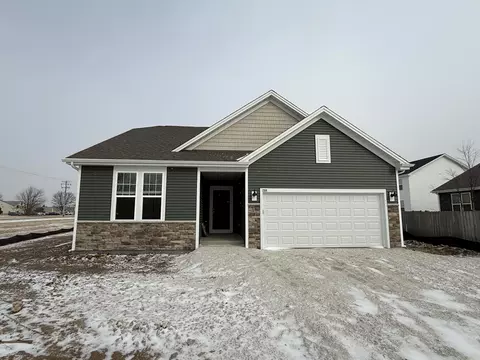 704 Ela, Waterford, WI 53185