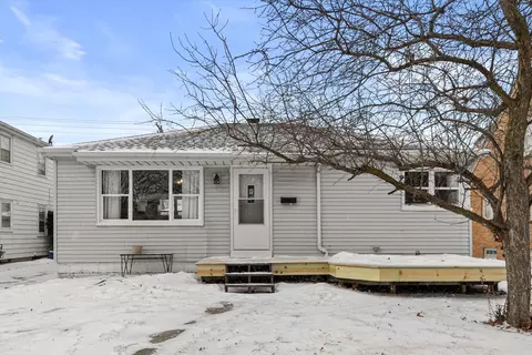 2126 N Main, Racine, WI 53402