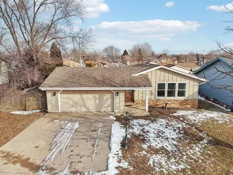 6709 60th, Kenosha, WI 53142