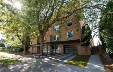 2121 N Cambridge #106, Milwaukee, WI 53202