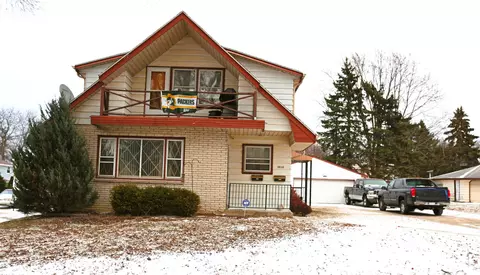 5828 S New York, Cudahy, WI 53110