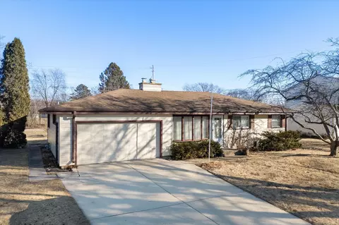 230 E Beutel, Port Washington, WI 53074