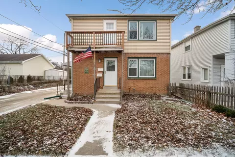 6621 W Saint Paul, Milwaukee, WI 53213