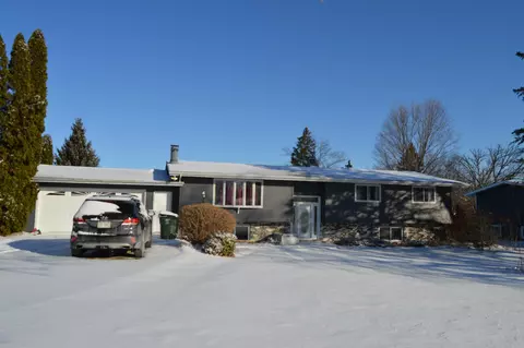 1910 Esch, Randall, WI 53181