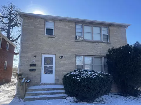 6825 W Villard #6827, Milwaukee, WI 53218