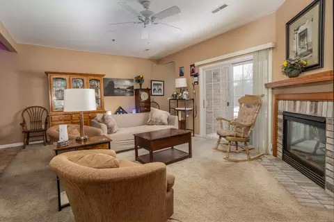 14936 W Arrowhead, New Berlin, WI 53151