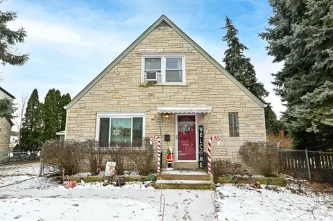 1507 Monroe, South Milwaukee, WI 53172