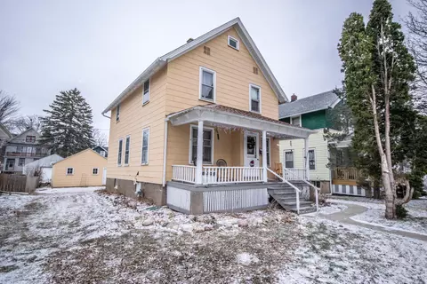 132 Willow, West Bend, WI 53095