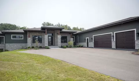 3501 W Torrey, Mequon, WI 53092