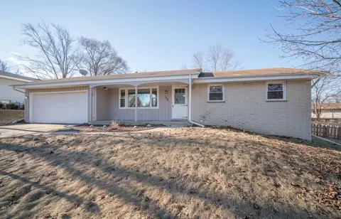 1404 Sandra, West Bend, WI 53095