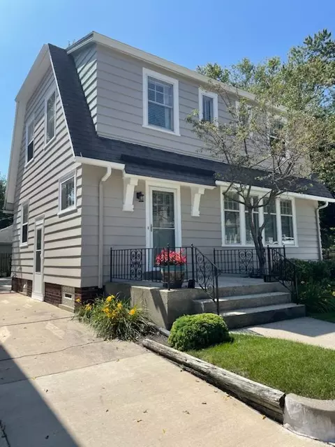 311 16th, Racine, WI 53403