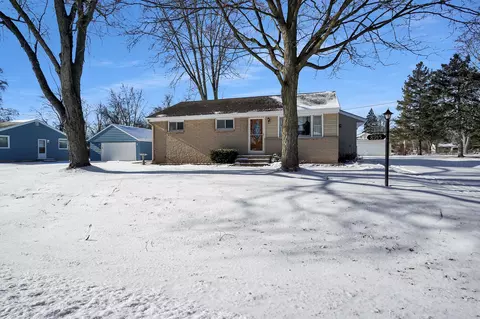 8935 S 81st, Franklin, WI 53132