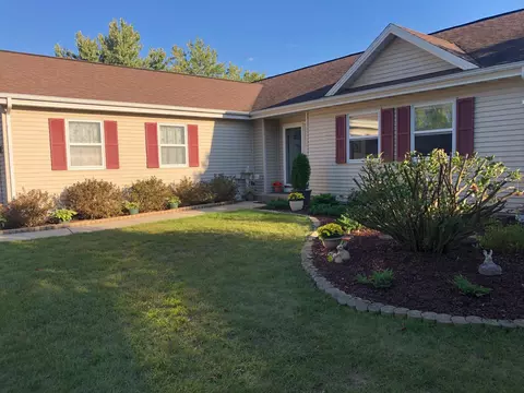 301 Pheasant, Sullivan, WI 53178