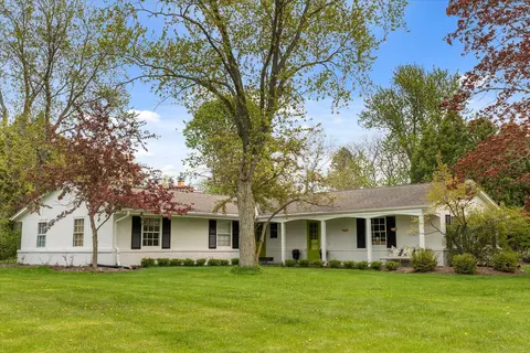 9350 N Thrush, Bayside, WI 53217