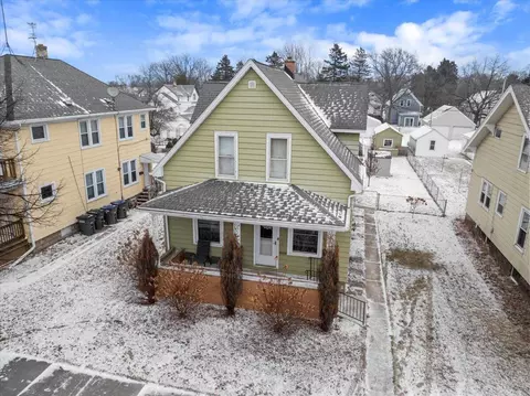 2033 N 11th, Sheboygan, WI 53081
