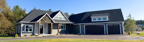 3843 Lindquist, Polk, WI 53086