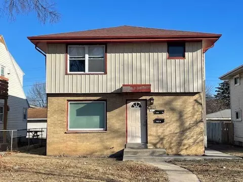 5812 N 94th #5814, Milwaukee, WI 53225