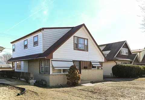 5728 N 98th #5730, Milwaukee, WI 53225