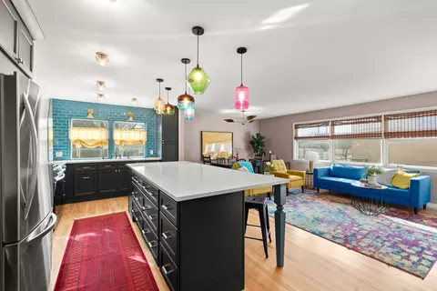 5226 S Swift, Cudahy, WI 53110