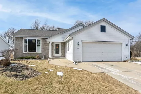 1816 Wexford, Waukesha, WI 53186