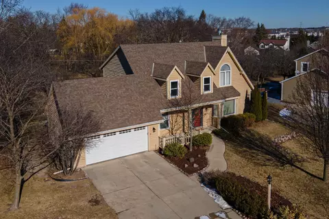 n53w14170 Invery, Menomonee Falls, WI 53051