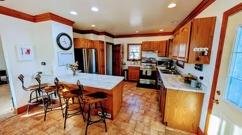 225 E 9th, Fond Du Lac, WI 54935