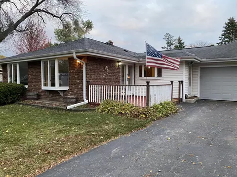 2980 Arbor, Brookfield, WI 53005
