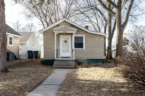 2020 20th, La Crosse, WI 54601